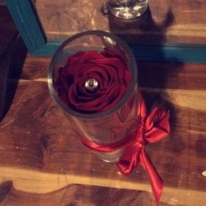 Meet your Posher, Julia